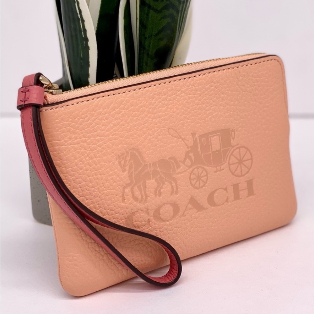Coach Corner Zip Wristlet
Wallet In Colorblock With Horse And Carriage
